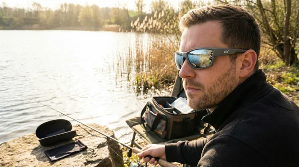 Zite Fishing Polarisationsbrille Orus – Silber verspiegelt mit UV400-Schutz, schwimmfähig &amp; Hardcase_auswahl1