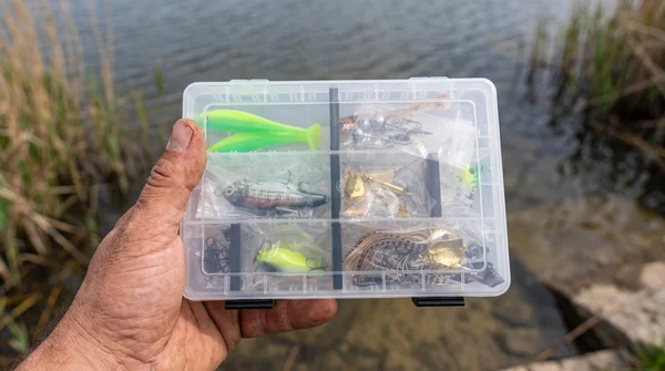 Zite Fishing Zielfisch Box Barsch – 24-tlg. Köder-Set für Spinnfischen | Wobbler, Gummiköder, Spinner & Jigspinner_auswahl5