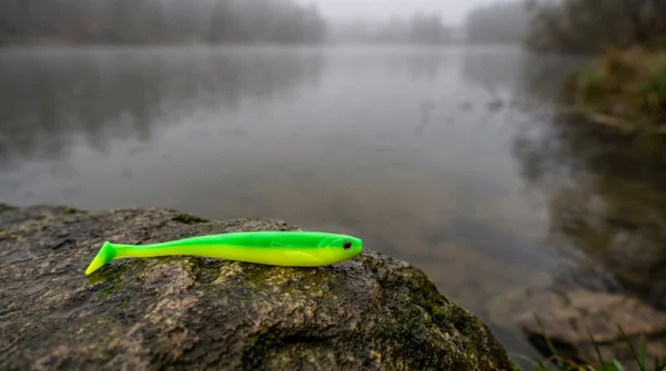 Inzite Shad Lime Bomb Gummifisch 15,5 cm – 4 Stück – UV-aktiv für Zander & Hecht_auswahl1