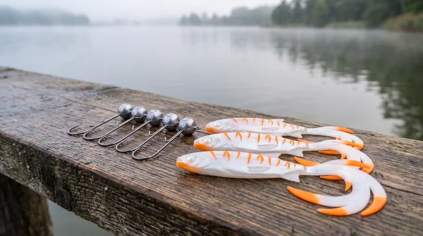Zite Fishing Jighaken mit Gummiköder 15 cm Set – 5/0 Jigheads & Balzer Shirasu Reptile Shad Albino für Hecht & Zander_auswahl1