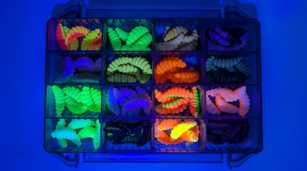 Big Mag Starterbox – 80 Forellen Gummiköder 3 cm, 16 Farben, UV-aktiv, Made in Germany_auswahl5
