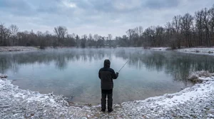 Spoon Angeln im Winter: Tipps für Forellen &amp; Köderwahl