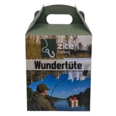 Wundertüte mit Allround Angelzubehör - Überraschungs Anglergeschenk Box mit 100 € Guthabenkarte - Hochwertiges Equipment für jeden Fang