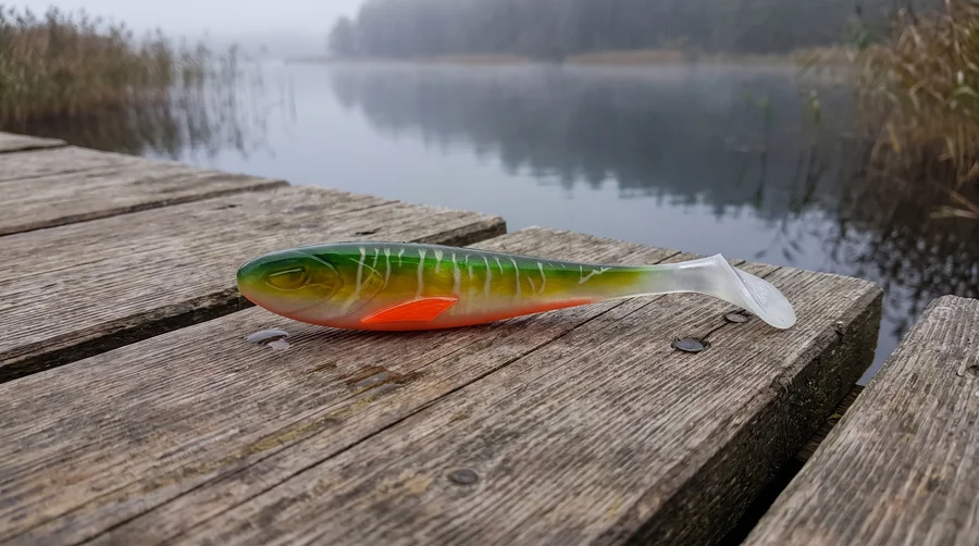 Zite Fishing Gummifisch Inzite Flanker Flashy Pike 23,5 cm – Großhecht Köder im 2er Pack - Detaillierte Übersicht